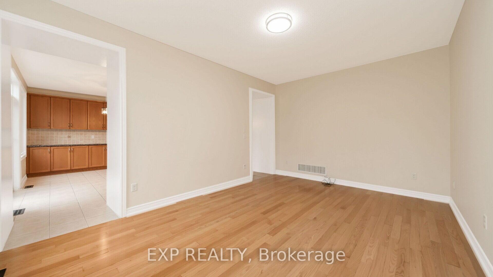 Photo 11 of 7 Wynview Street, Brampton, Bram East — HOMEH