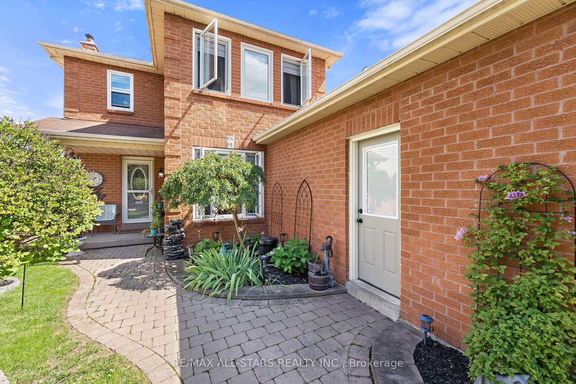 Photo 5 of 41 Sherie Drive, Georgina, Keswick North — HOMEH