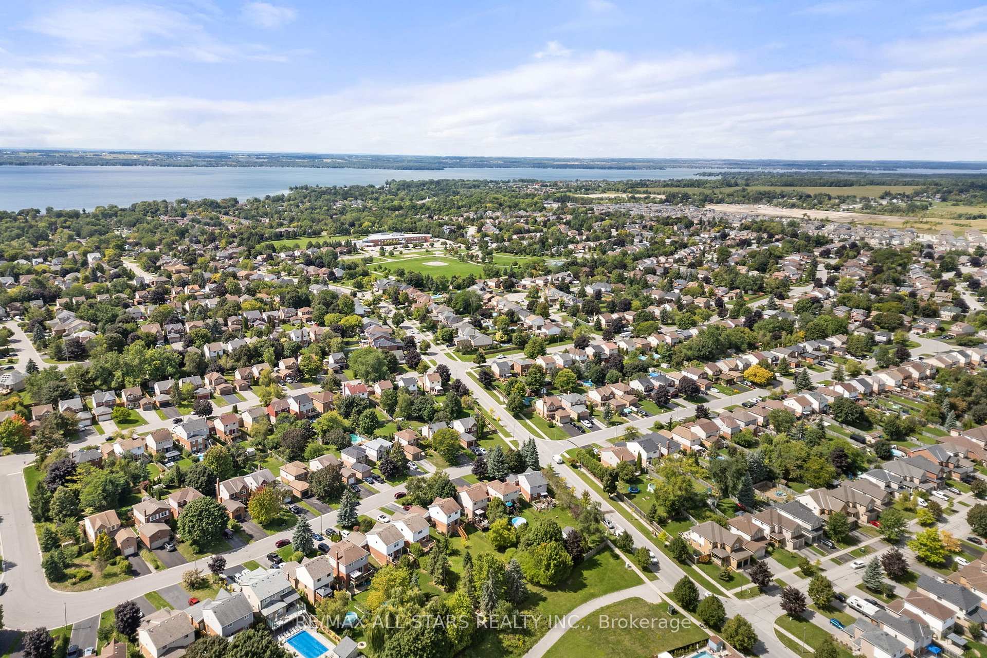 Photo 43 of 41 Sherie Drive, Georgina, Keswick North — HOMEH