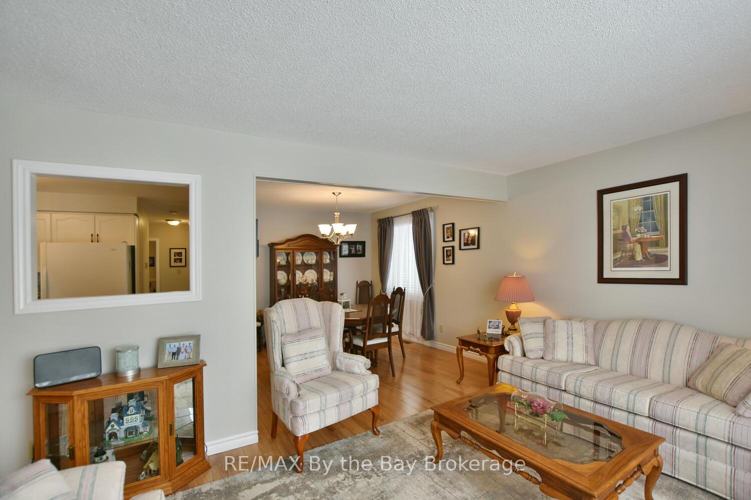 Photo 17 of 223 Oak Street, Clearview, Stayner — HOMEH
