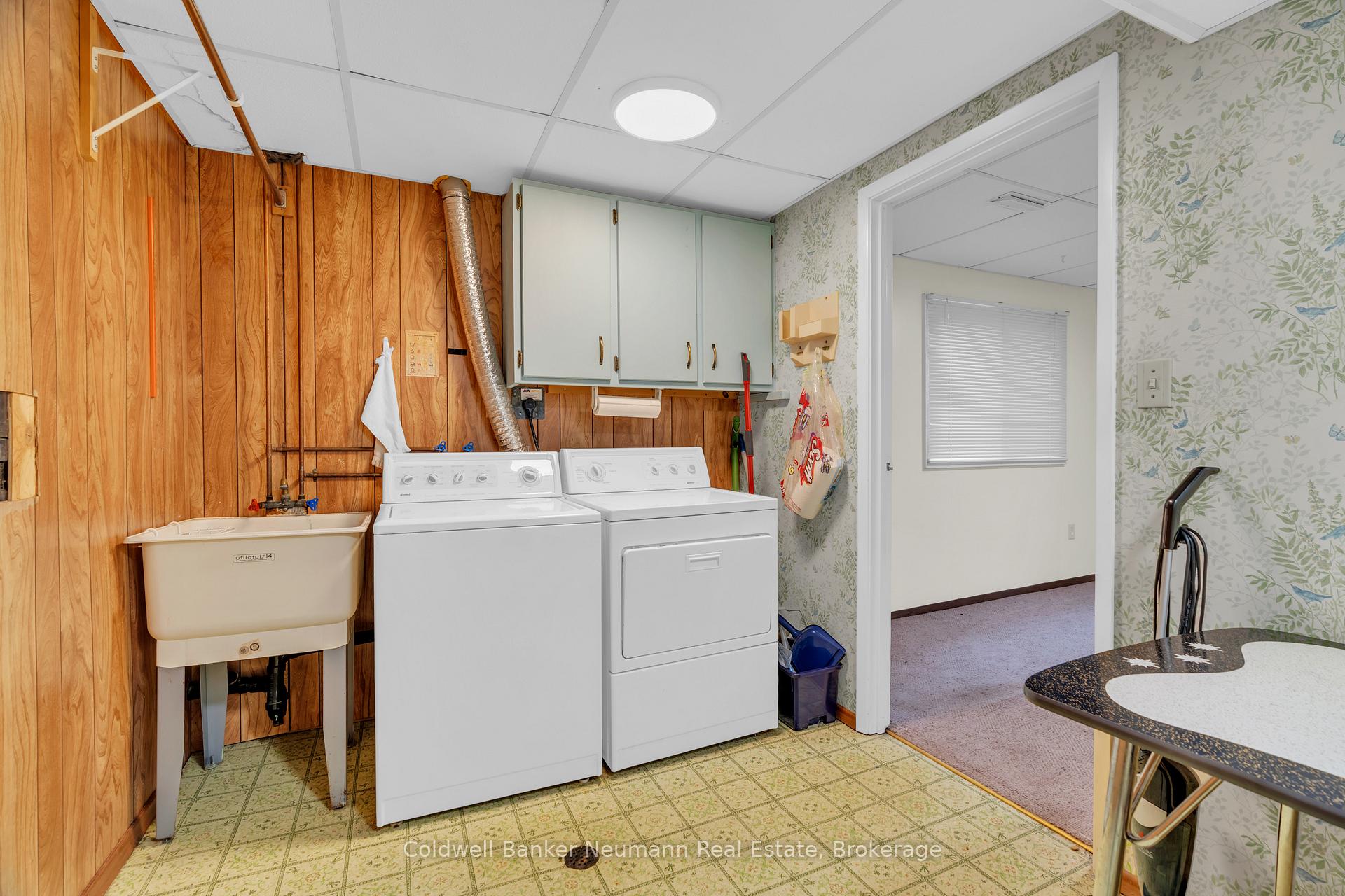 Photo 20 of 2 Lisa Lane, Guelph, Willow West/Sugarbush/West Acres — HOMEH