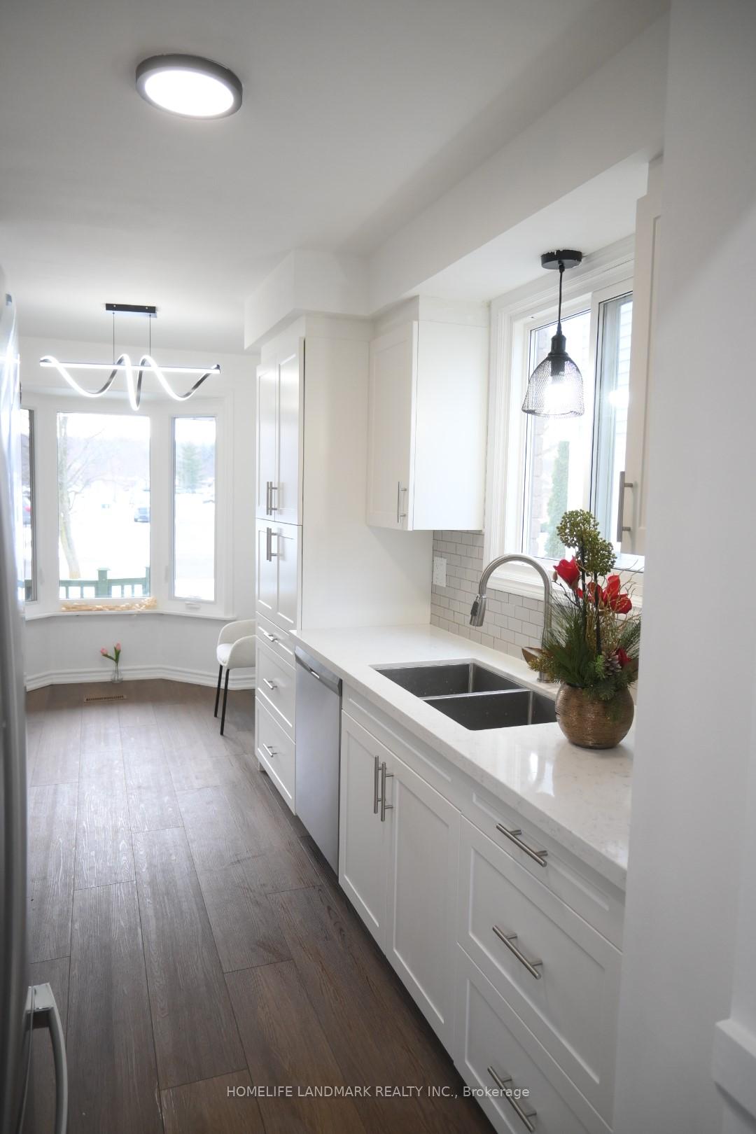 Photo 10 of 7 Bayview Drive, Grimsby, Grimsby Beach — HOMEH