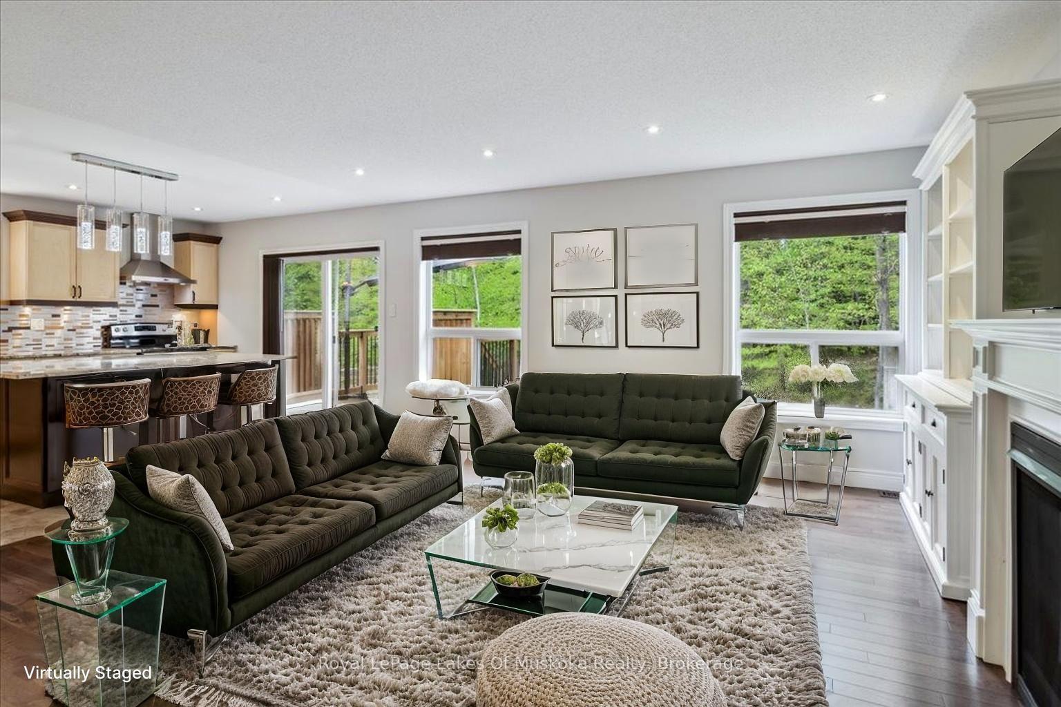 Photo 10 of 320 Pine Street E, Gravenhurst, Muskoka (S) — HOMEH