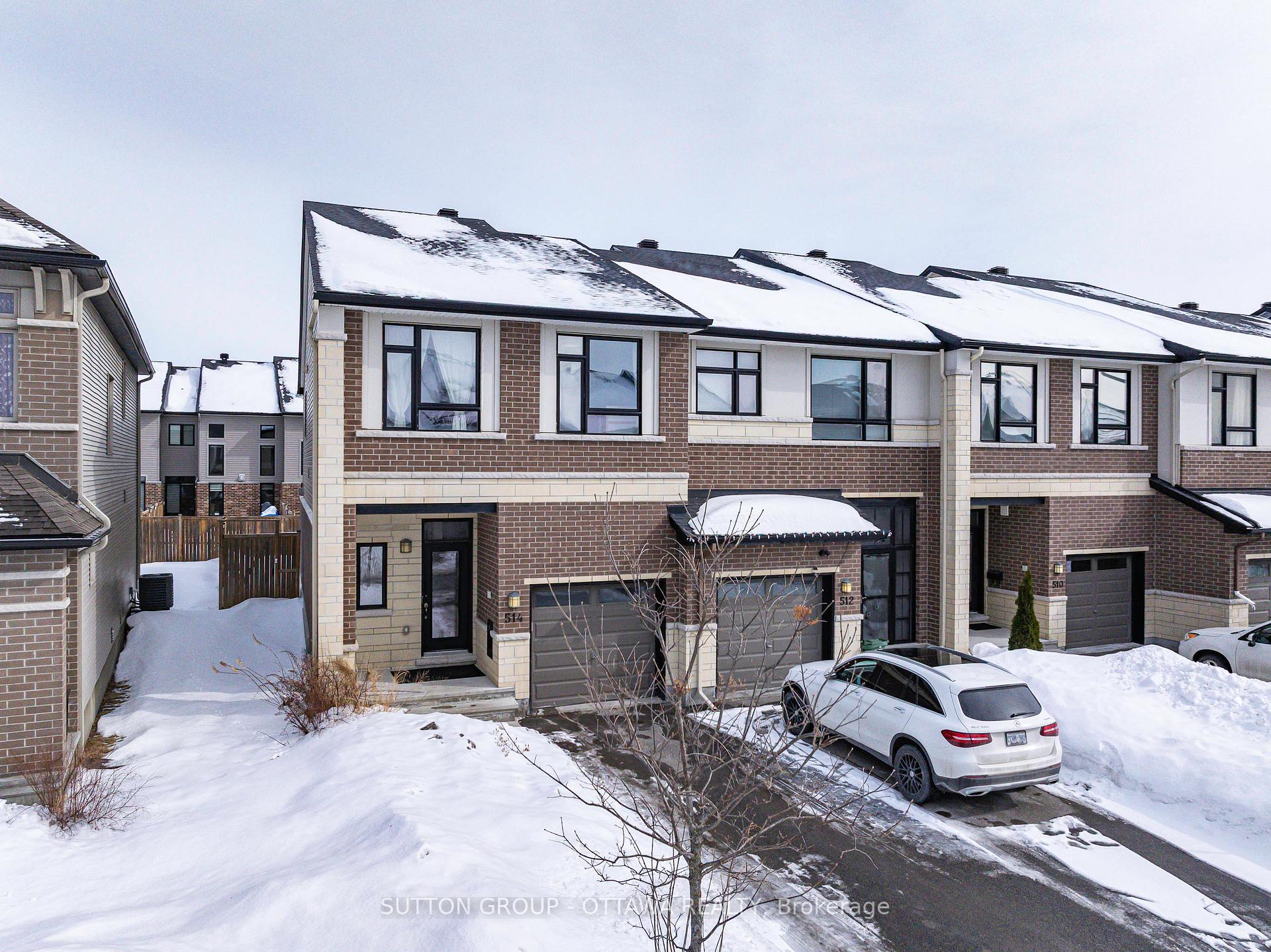 Photo 1 of 514 Earnscliffe Grove, Ottawa, Riverside South/Gloucester Glen — HOMEH