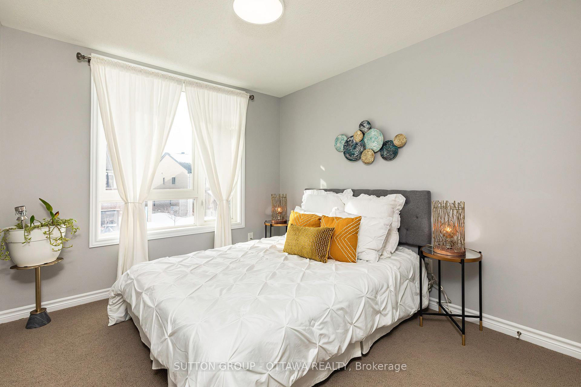 Photo 6 of 514 Earnscliffe Grove, Ottawa, Riverside South/Gloucester Glen — HOMEH