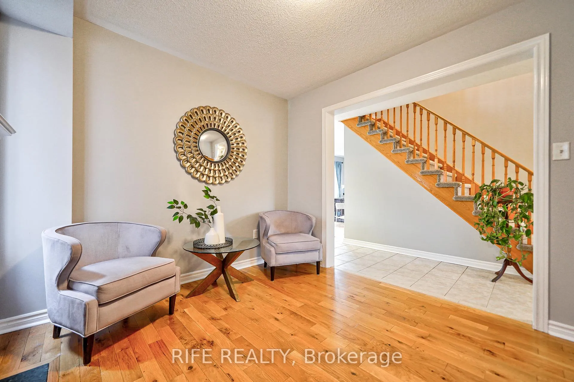 Photo 5 of 51 Kraus Road, Barrie, Edgehill Drive — HOMEH