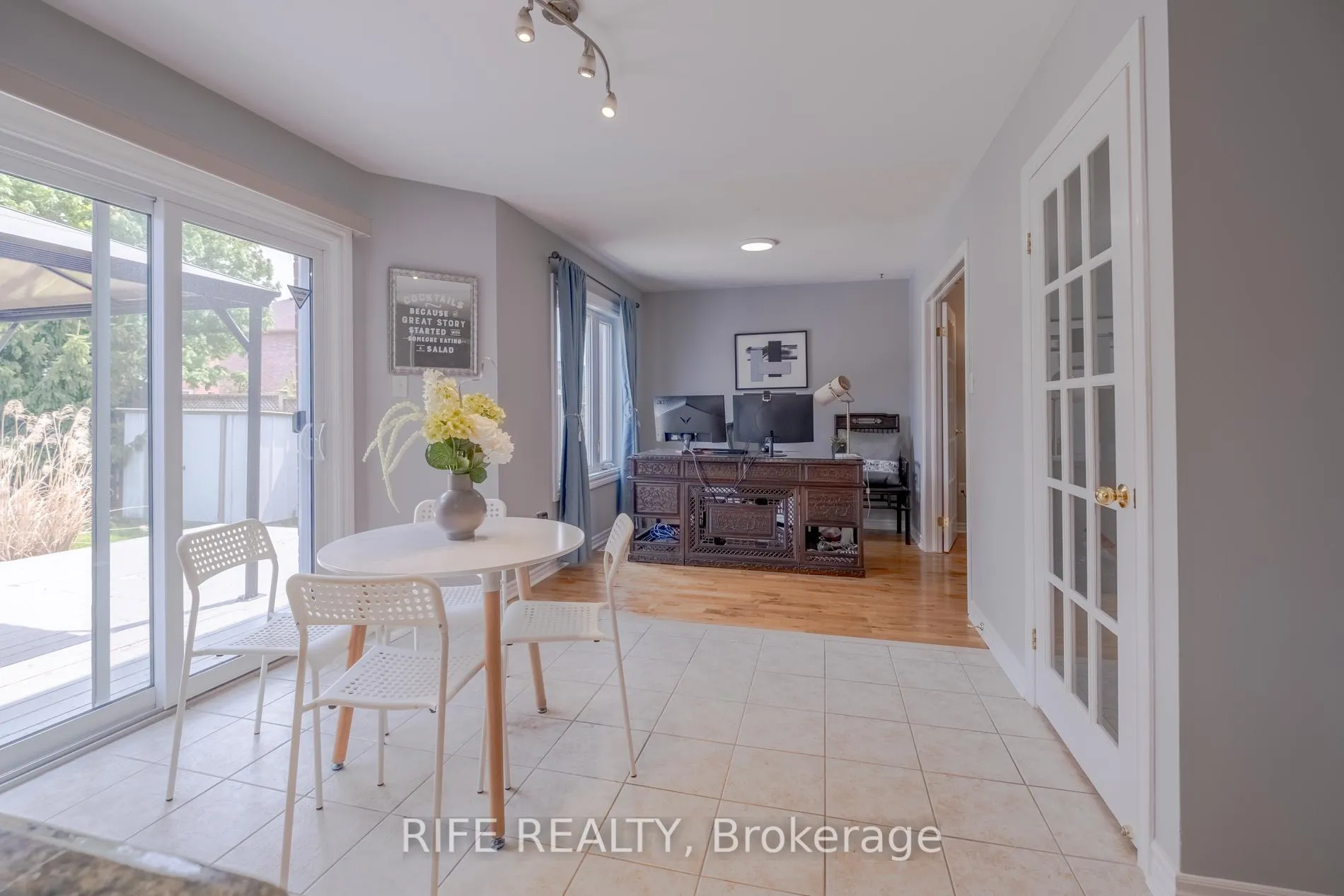 Photo 8 of 51 Kraus Road, Barrie, Edgehill Drive — HOMEH