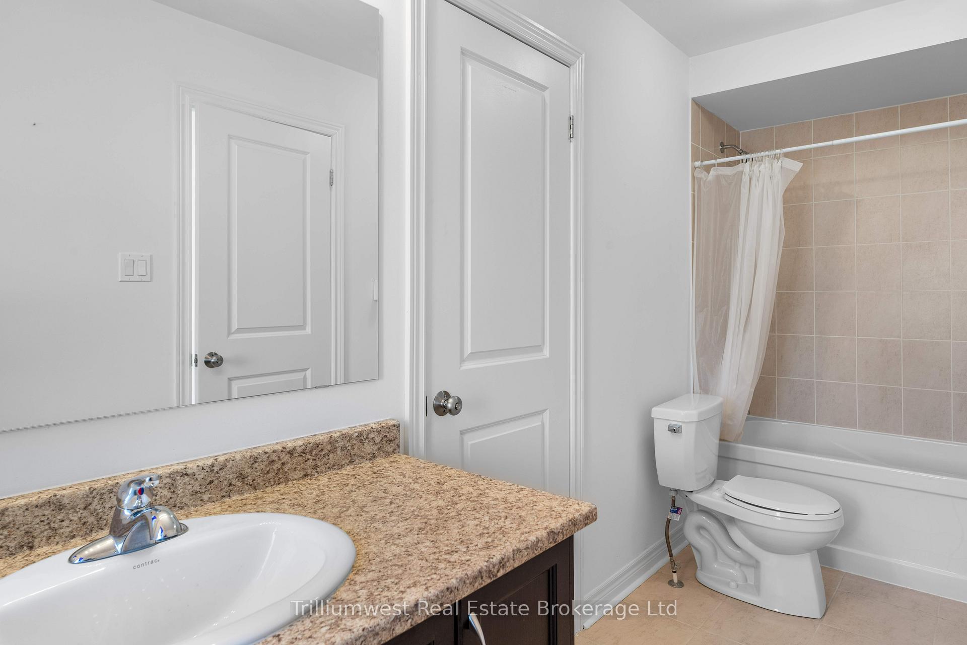 Photo 17 of 79 Barlow Place, Brant, Paris — HOMEH