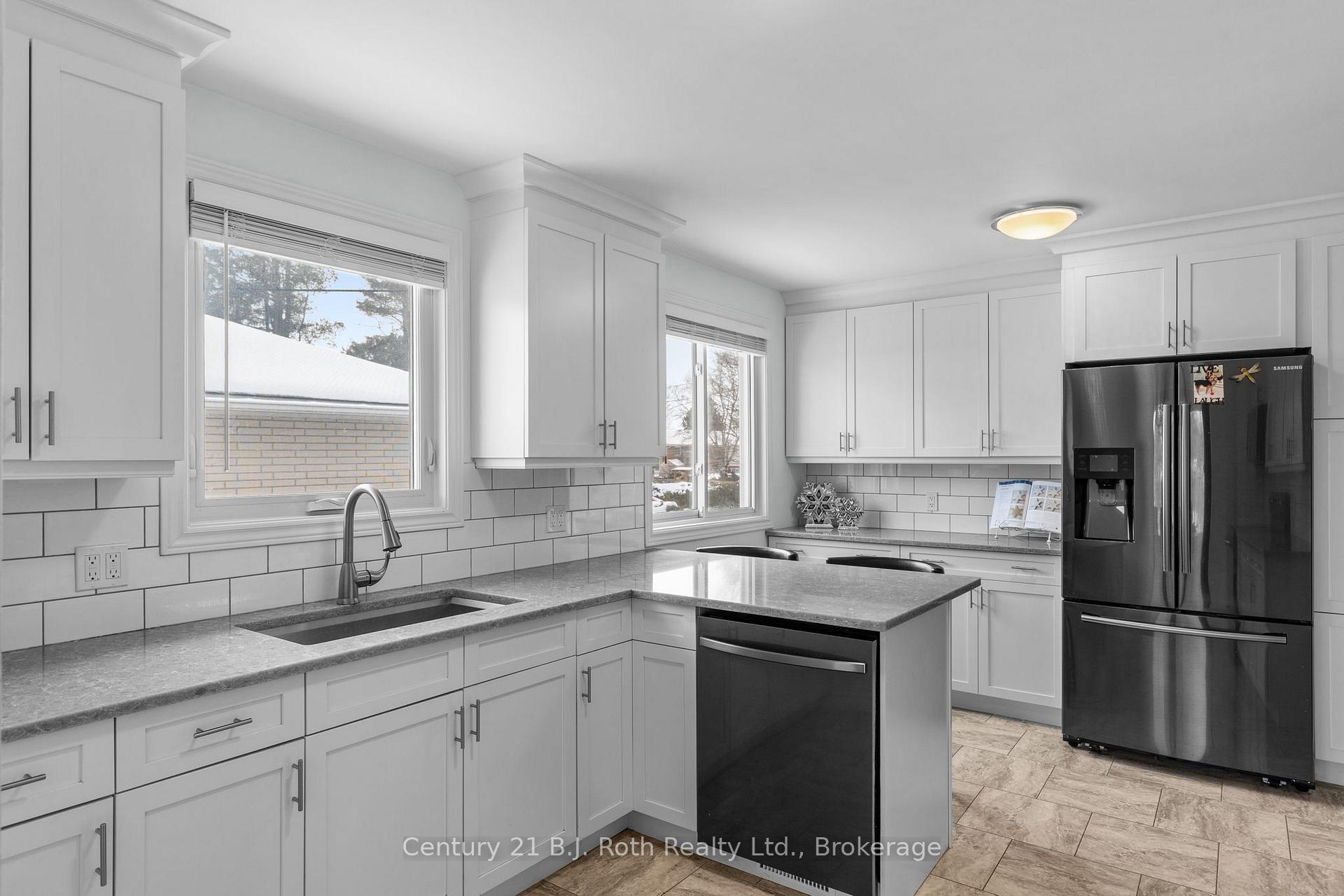 Photo 10 of 255 Huron Street, Clearview, Stayner — HOMEH