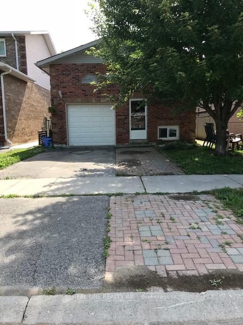 Front of 15 Newlands Avenue