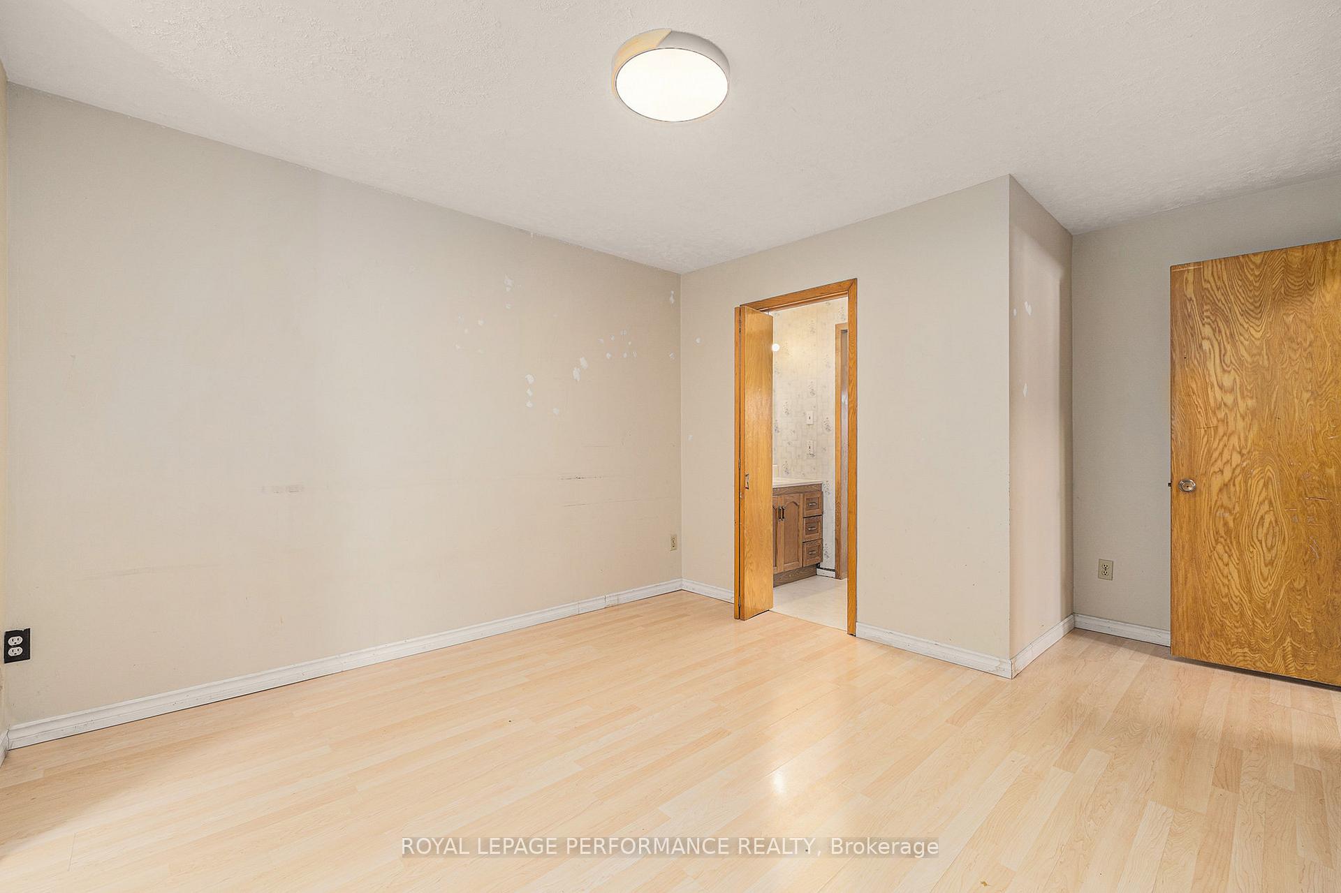 Photo 17 of 542 Lynwood Drive, Cornwall — HOMEH