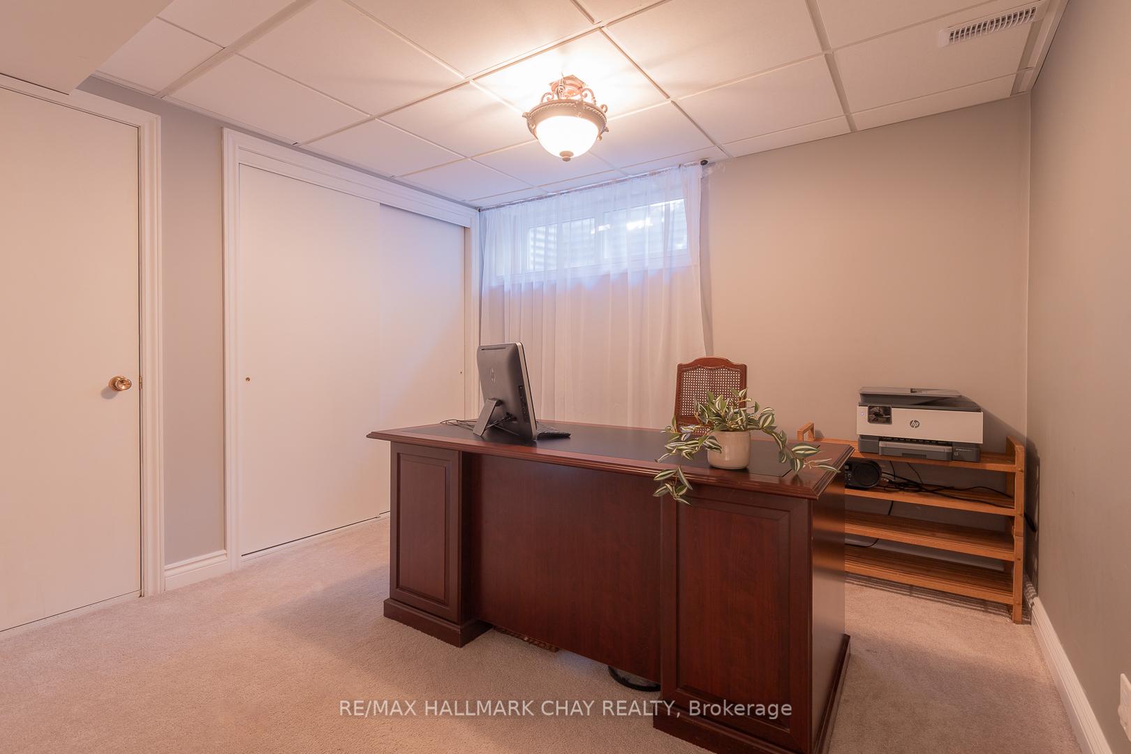 Photo 19 of 10 Ottaway Avenue, Barrie, Wellington — HOMEH