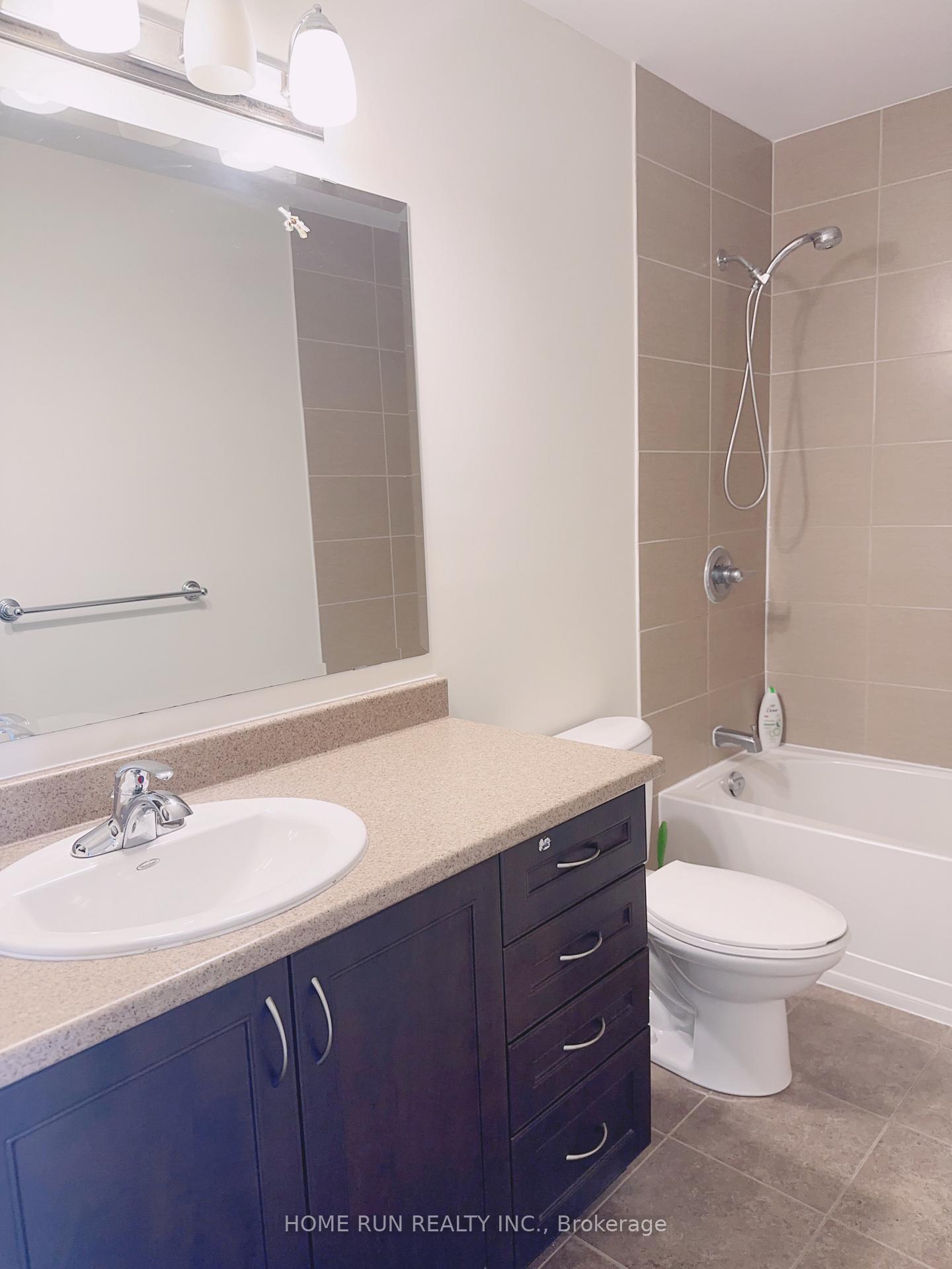 Photo 12 of 208 Garrity Crescent, Ottawa, Barrhaven - Strandherd — HOMEH