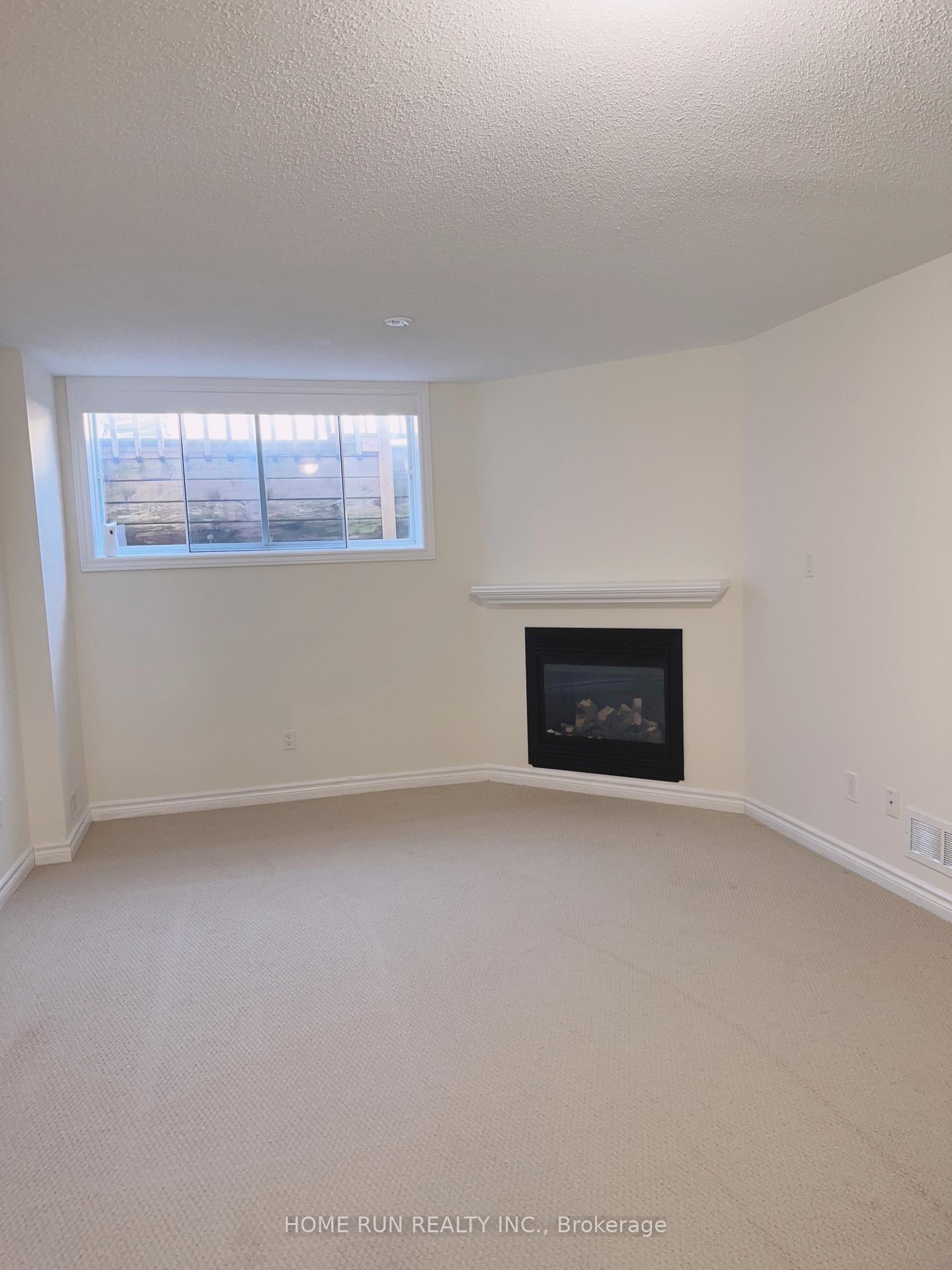 Photo 14 of 208 Garrity Crescent, Ottawa, Barrhaven - Strandherd — HOMEH