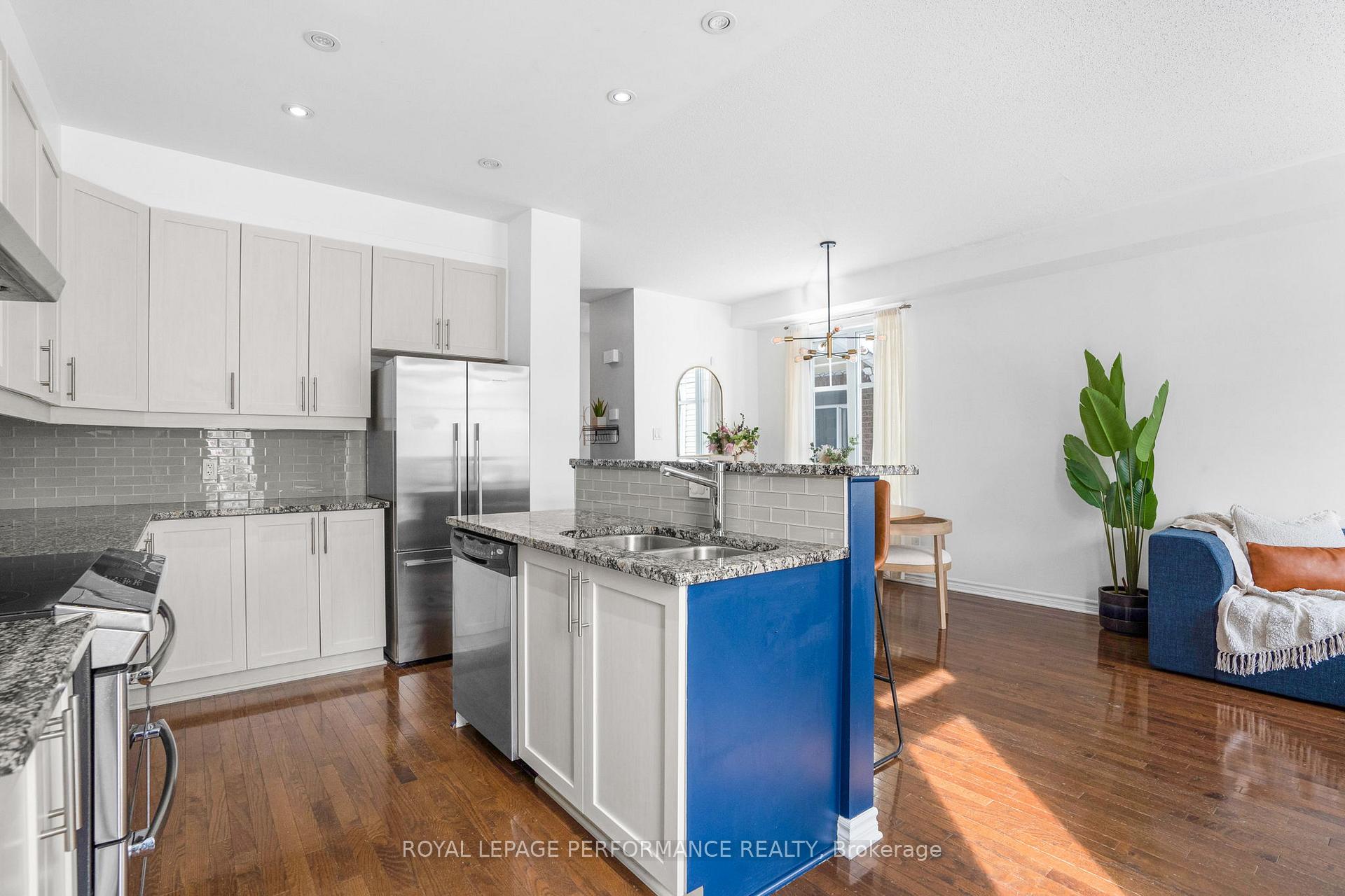 Photo 12 of 465 Cache Bay Crescent, Ottawa, Blossom Park/Kemp Park/Findlay Creek — HOMEH