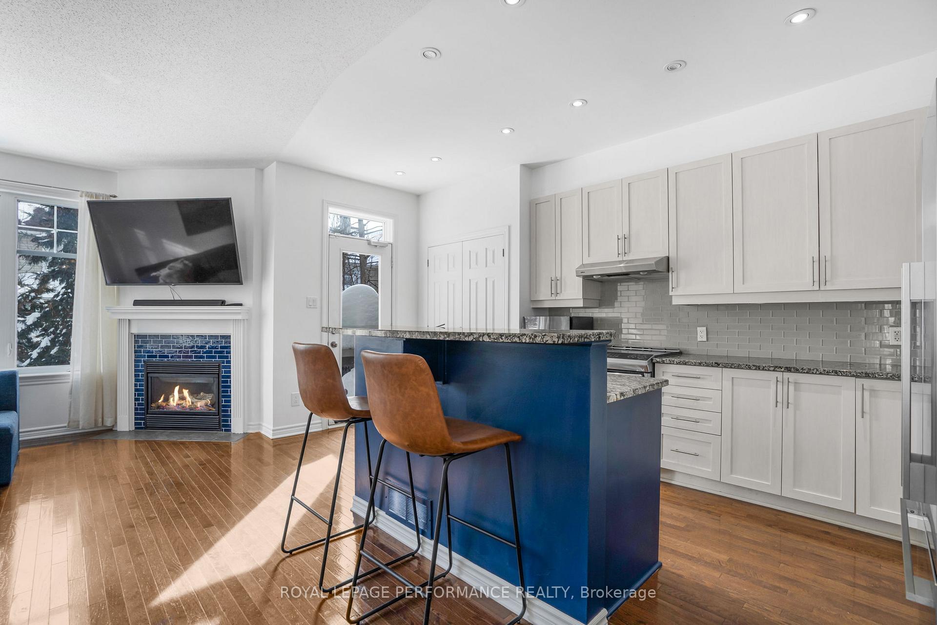Photo 15 of 465 Cache Bay Crescent, Ottawa, Blossom Park/Kemp Park/Findlay Creek — HOMEH