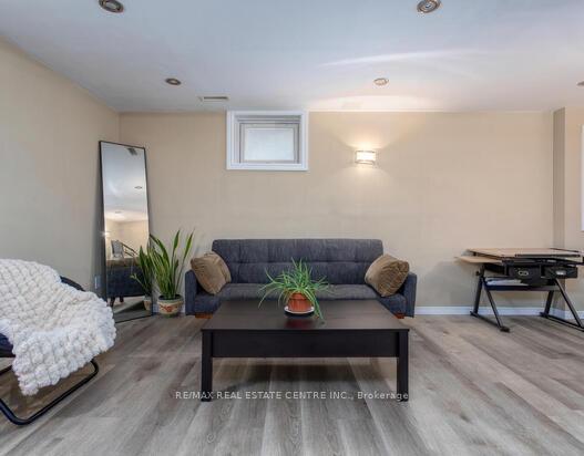 Photo 36 of 549 Victoria Road N, Guelph, Victoria North — HOMEH