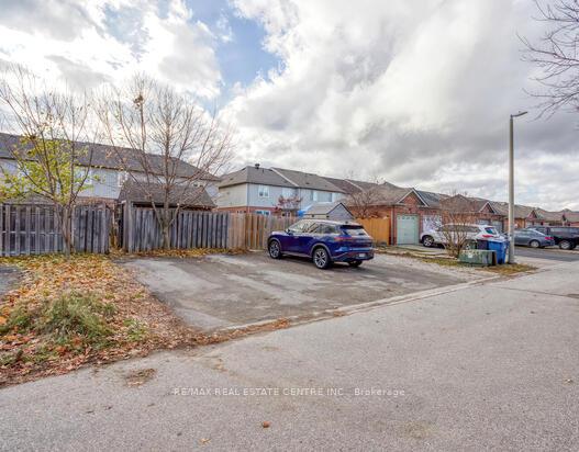 Photo 50 of 549 Victoria Road N, Guelph, Victoria North — HOMEH