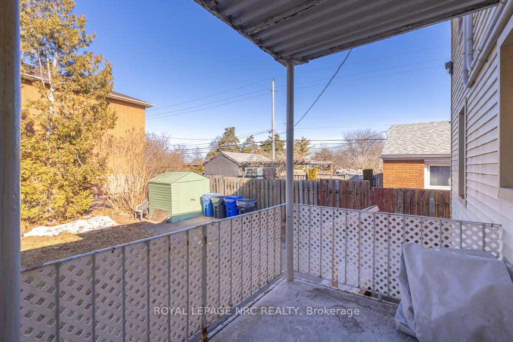 Photo 12 of Unit Unit 3, 389 Elizabeth Street, Grimsby, Grimsby Beach — HOMEH