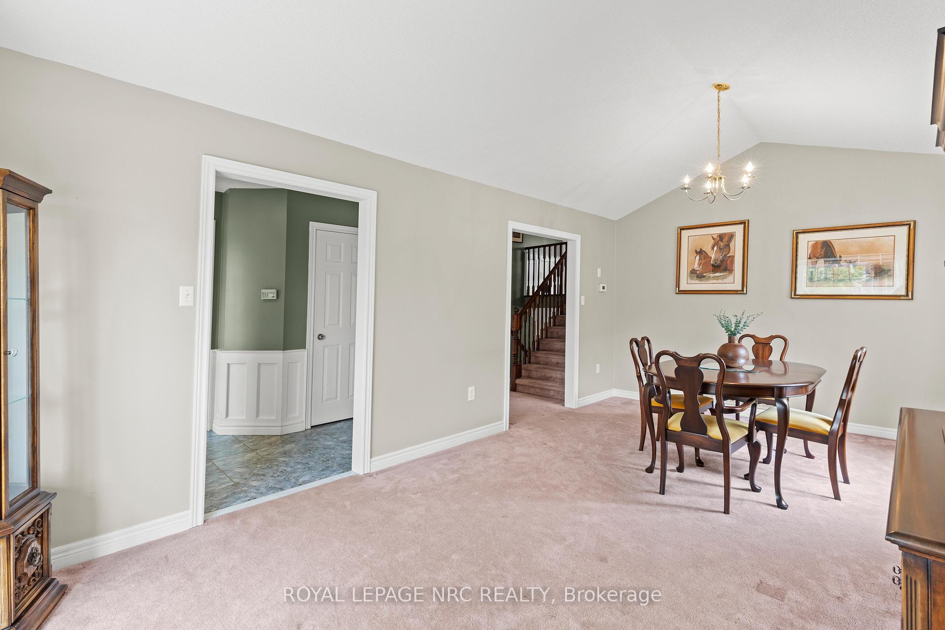 Photo 7 of 38 Baker Road S, Grimsby, Grimsby East — HOMEH