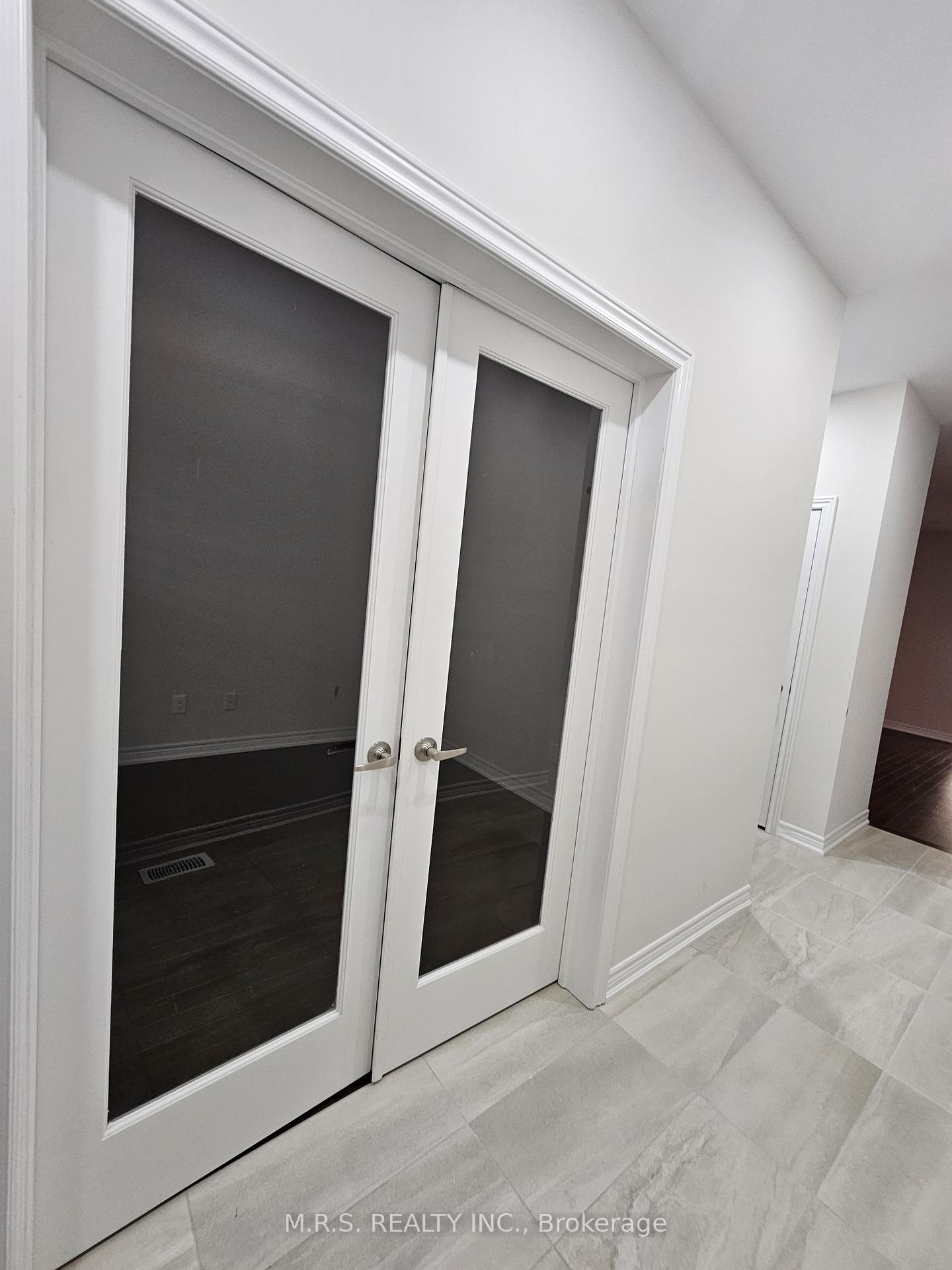 Photo 3 of 85 Big Canoe Drive, Georgina, Sutton & Jackson's Point — HOMEH