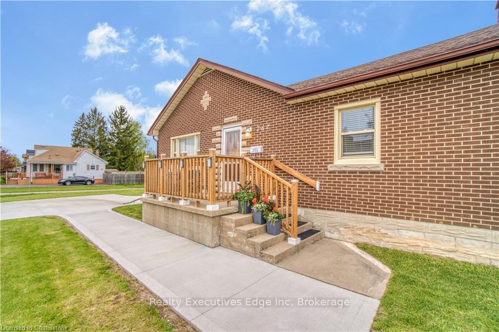 Photo 3 of Unit Main, 262 Grange Road, Guelph, Grange Road — HOMEH