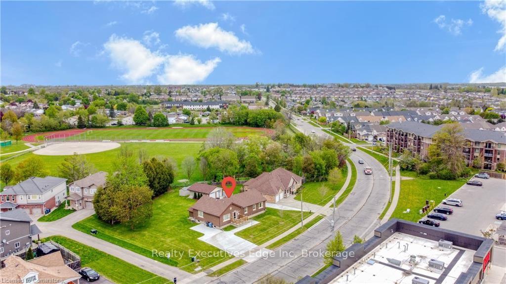 Photo 5 of Unit Main, 262 Grange Road, Guelph, Grange Road — HOMEH