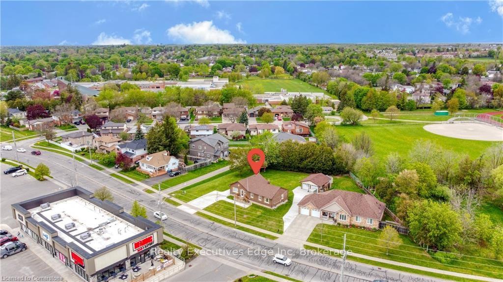 Photo 6 of Unit Main, 262 Grange Road, Guelph, Grange Road — HOMEH