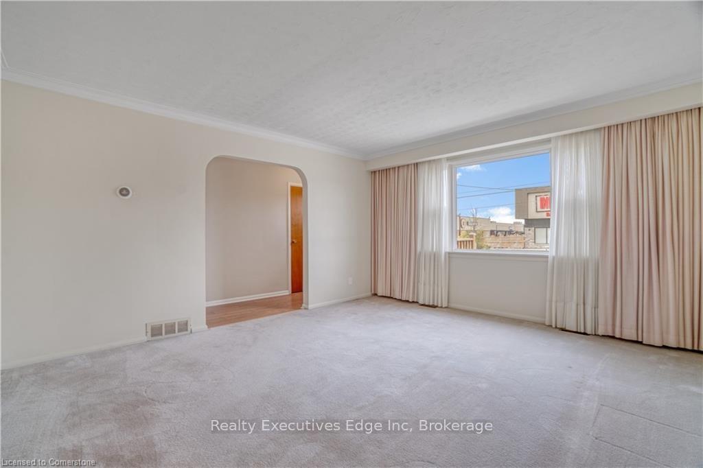 Photo 12 of Unit Main, 262 Grange Road, Guelph, Grange Road — HOMEH