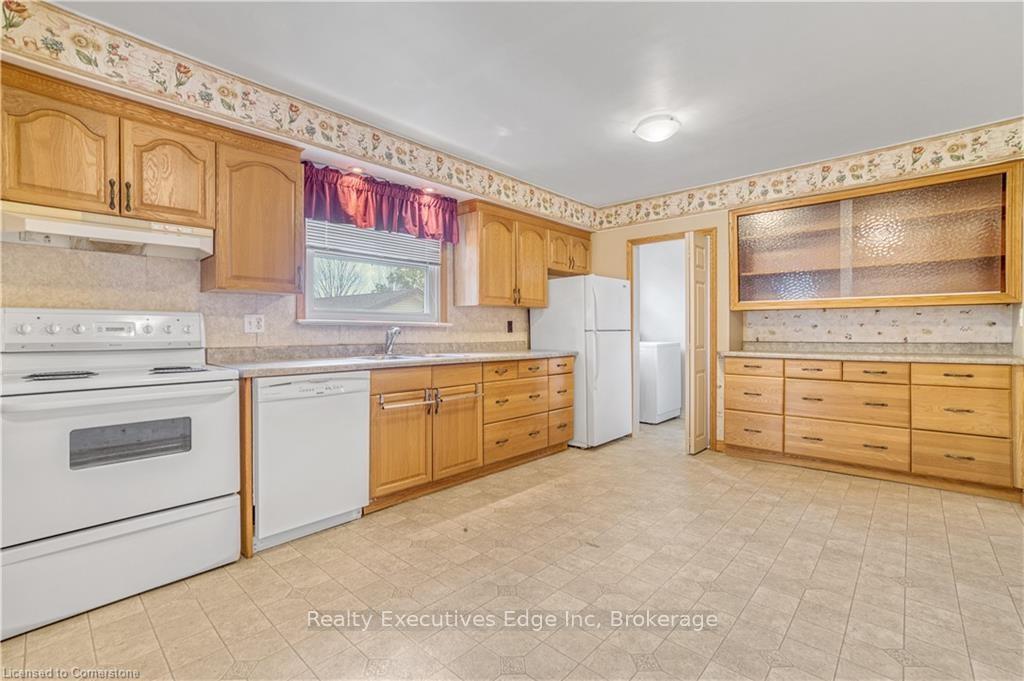 Photo 15 of Unit Main, 262 Grange Road, Guelph, Grange Road — HOMEH