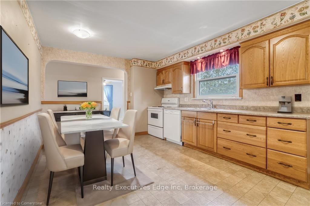 Photo 19 of Unit Main, 262 Grange Road, Guelph, Grange Road — HOMEH