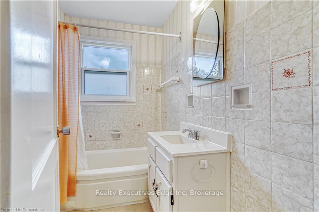 Photo 31 of Unit Main, 262 Grange Road, Guelph, Grange Road — HOMEH