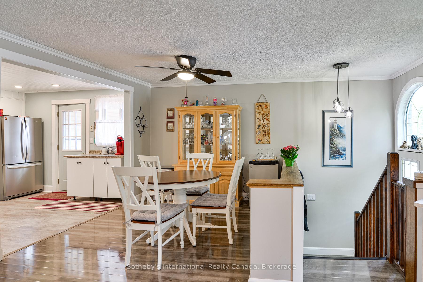 Photo 5 of 154 Pratt Crescent, Gravenhurst, Muskoka (S) — HOMEH