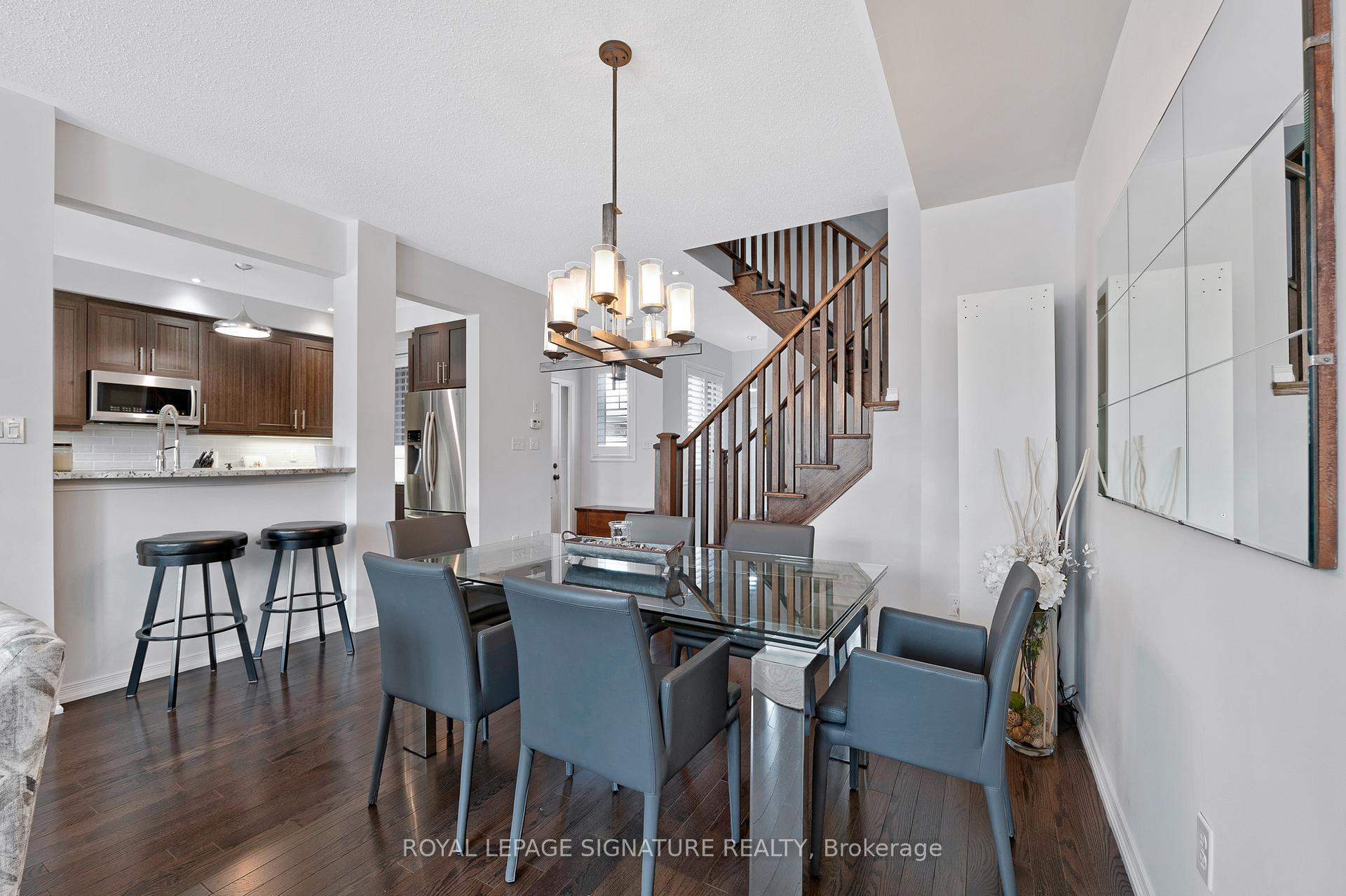 Photo 6 of 322 Lakebreeze Drive, Clarington, Newcastle — HOMEH