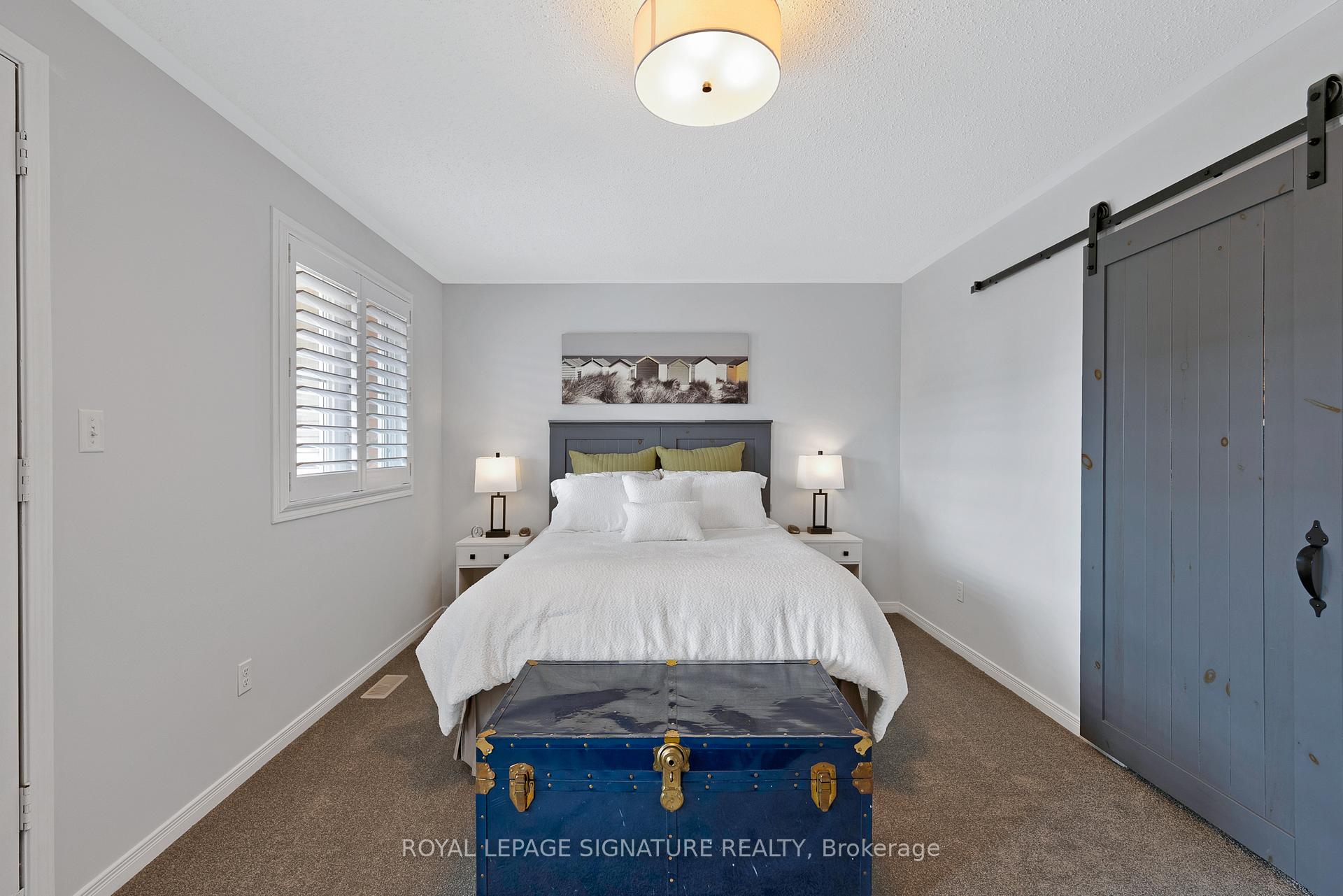 Photo 15 of 322 Lakebreeze Drive, Clarington, Newcastle — HOMEH