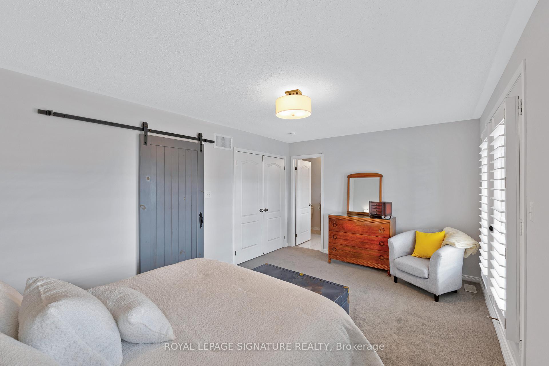 Photo 16 of 322 Lakebreeze Drive, Clarington, Newcastle — HOMEH