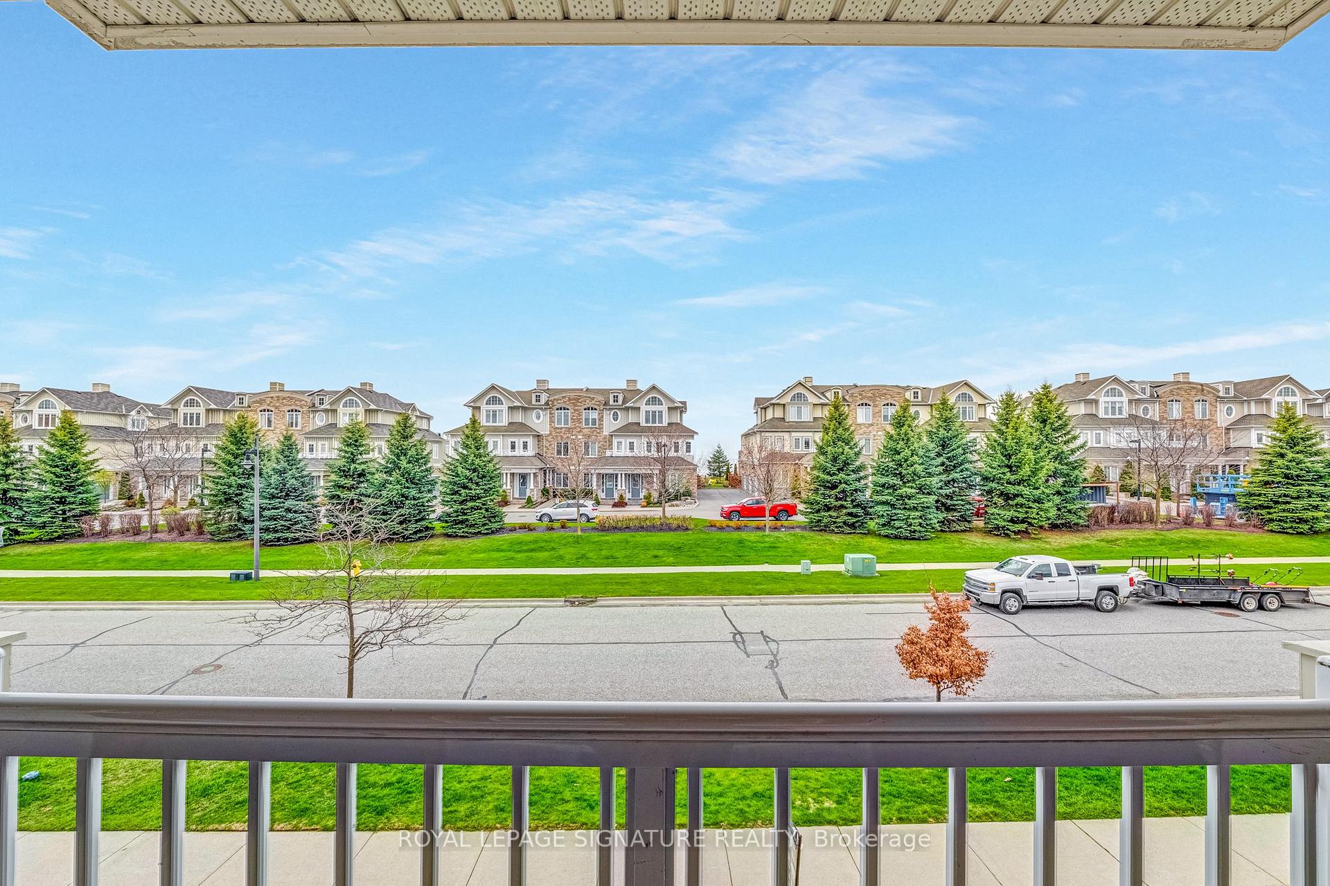 Photo 18 of 322 Lakebreeze Drive, Clarington, Newcastle — HOMEH
