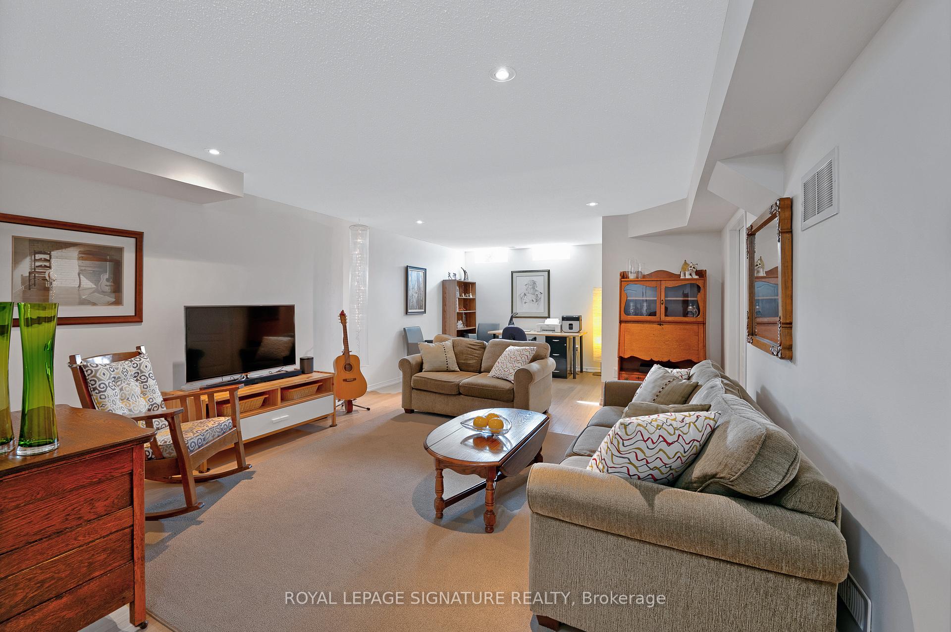Photo 29 of 322 Lakebreeze Drive, Clarington, Newcastle — HOMEH