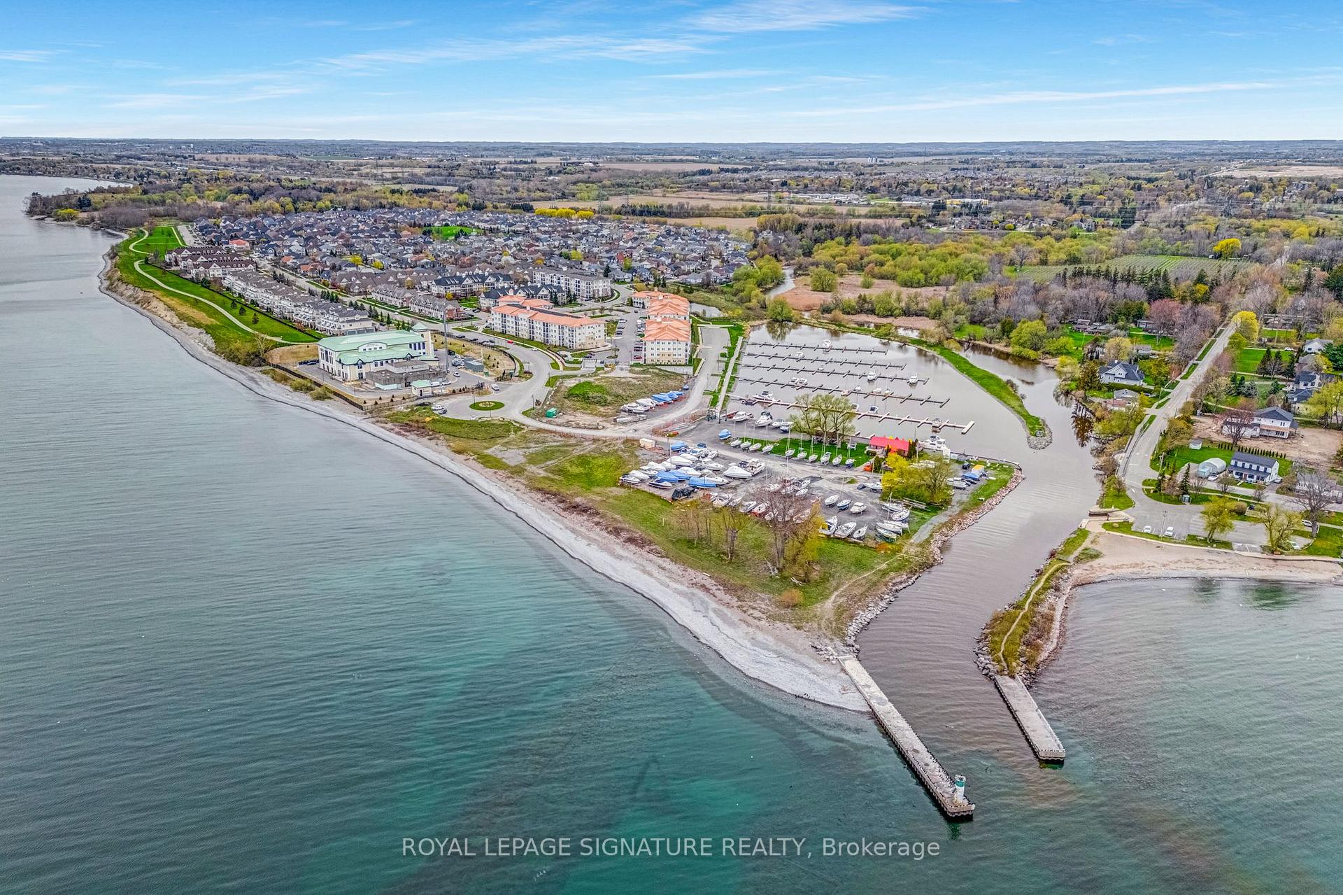 Photo 43 of 322 Lakebreeze Drive, Clarington, Newcastle — HOMEH