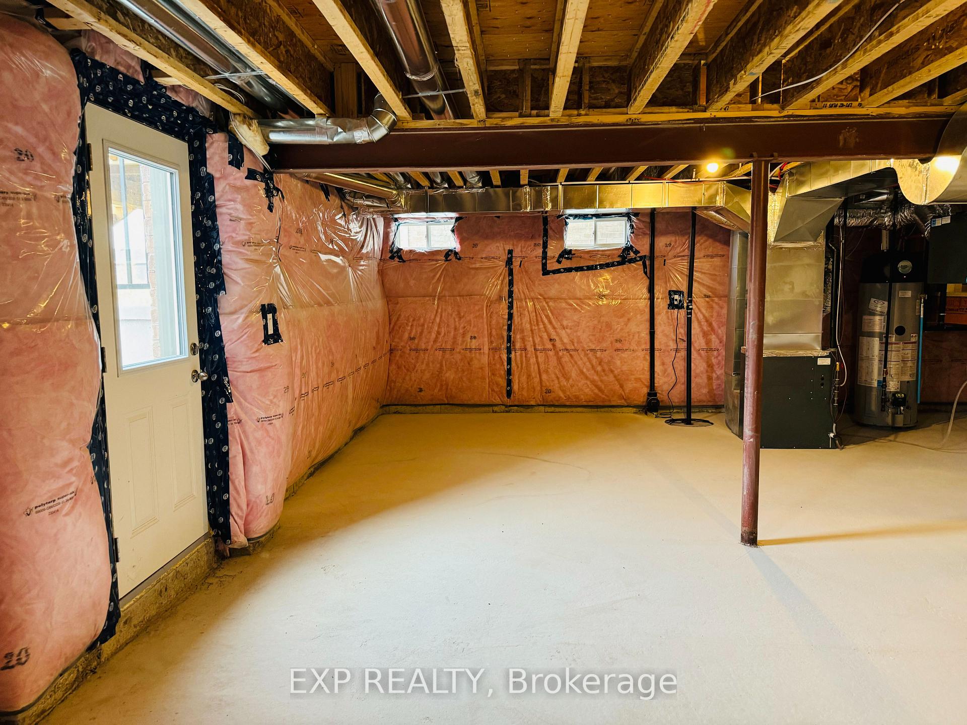 Photo 35 of 301 Quebec Street, Clearview, Stayner — HOMEH