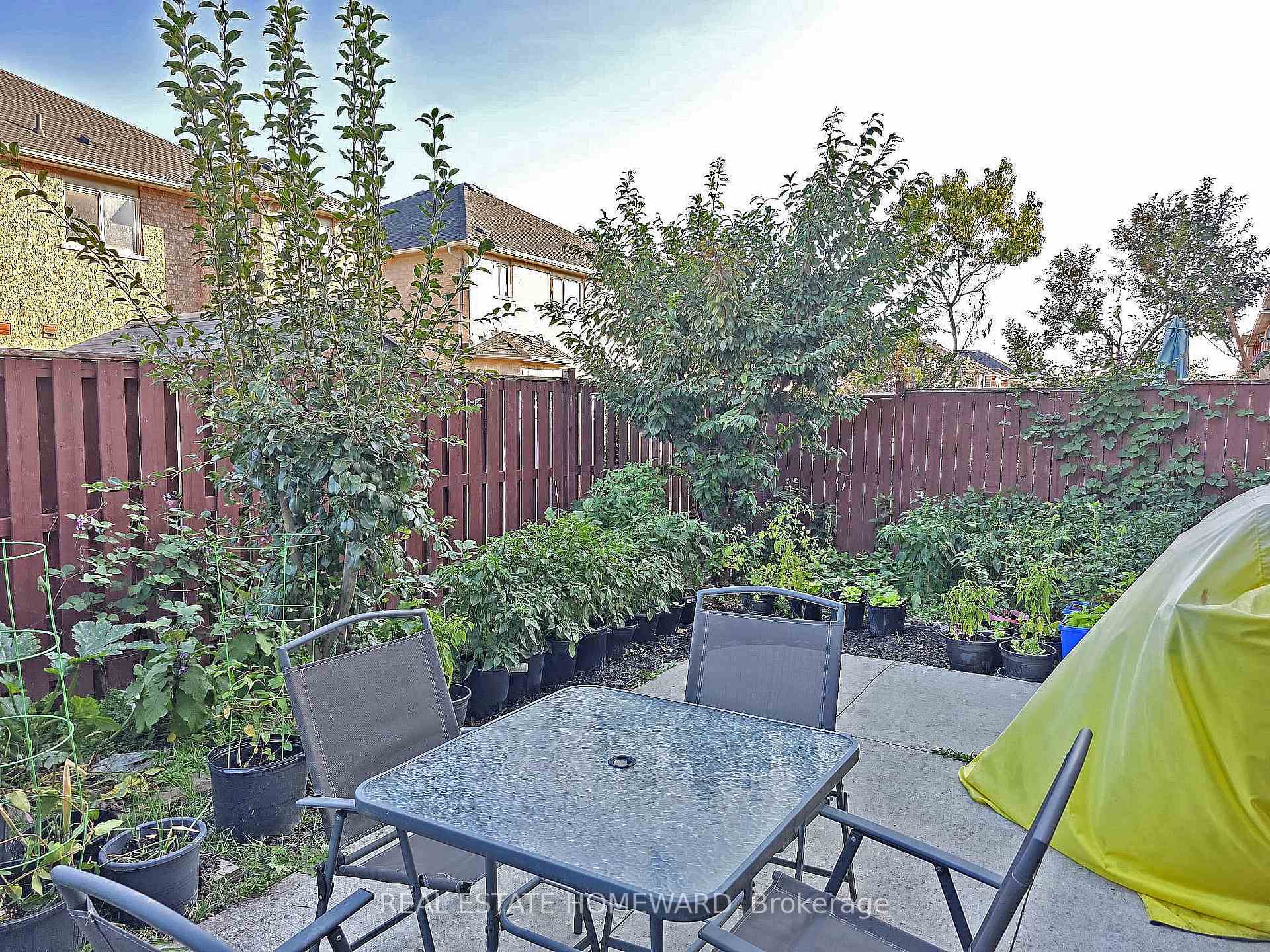Photo 39 of 23 Pathmaster Road, Brampton, Bram East — HOMEH
