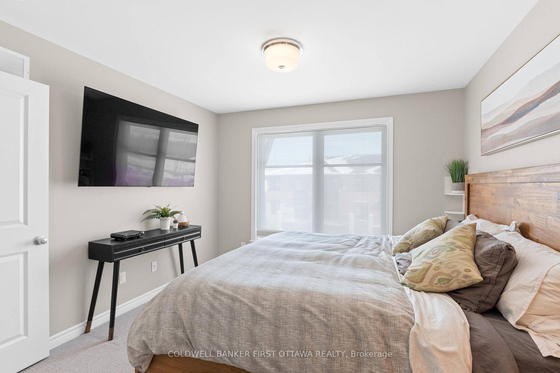 Photo 28 of 549 Labrador Crescent, Ottawa, Blossom Park/Kemp Park/Findlay Creek — HOMEH