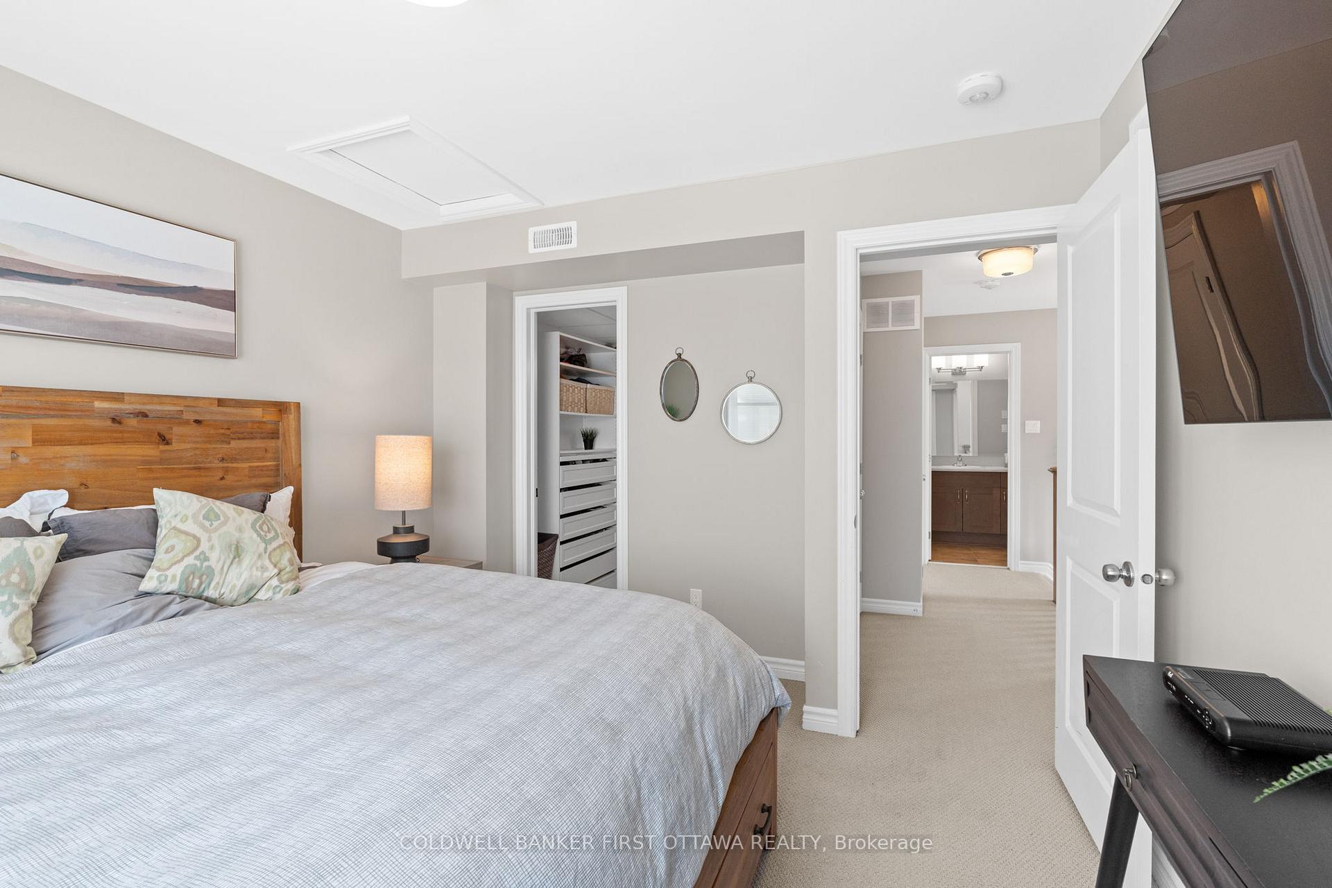 Photo 29 of 549 Labrador Crescent, Ottawa, Blossom Park/Kemp Park/Findlay Creek — HOMEH