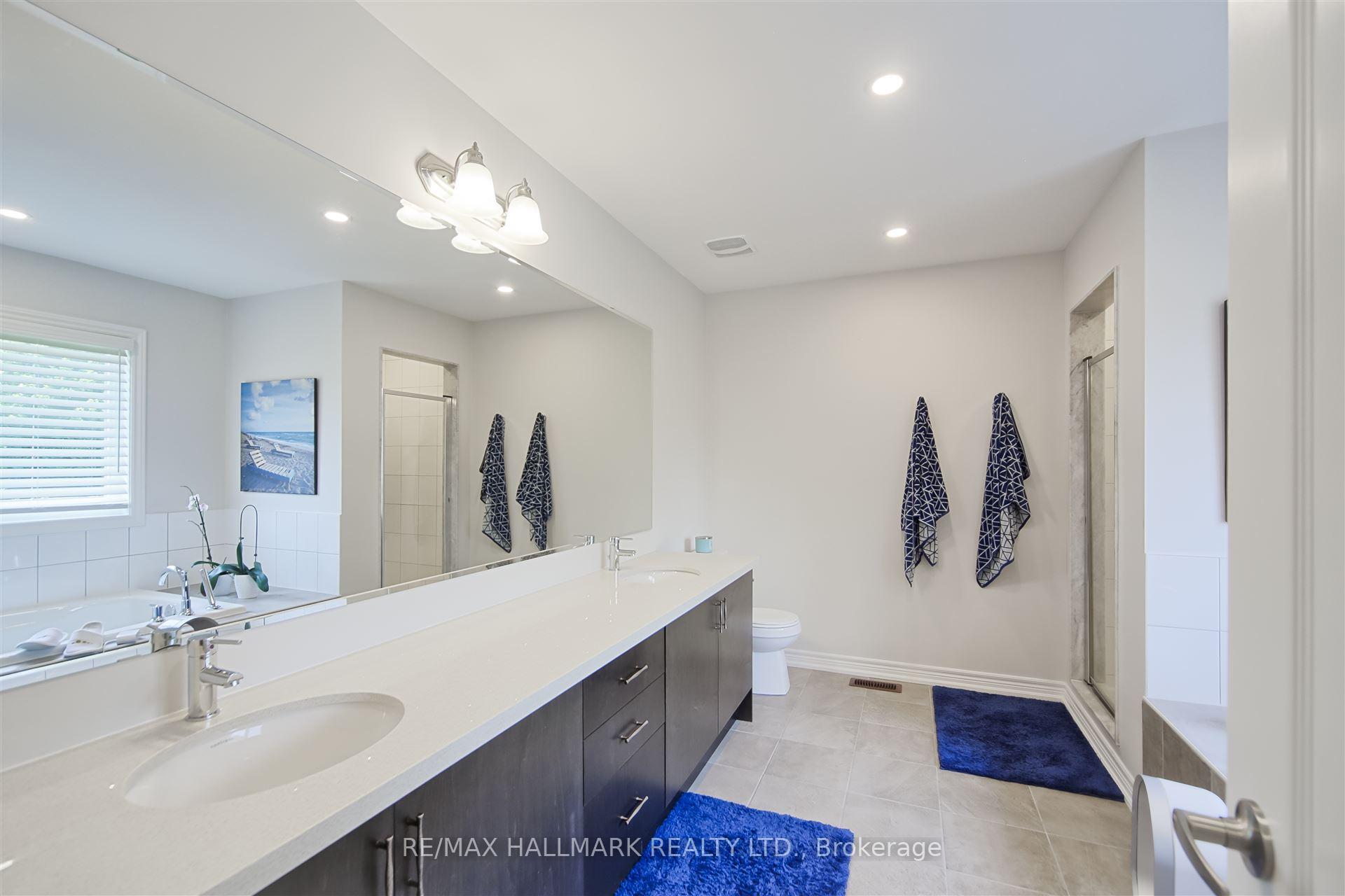 Photo 22 of 195 Danny Wheeler Boulevard, Georgina, Keswick North — HOMEH