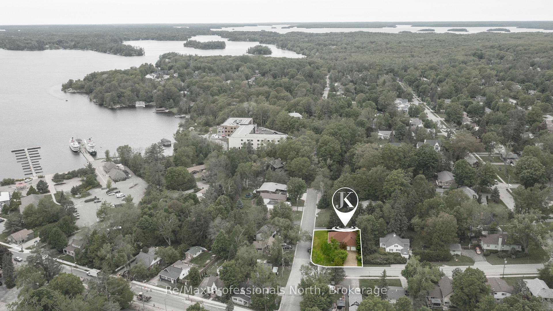Photo 42 of 490 Brown Street, Gravenhurst, Muskoka (S) — HOMEH