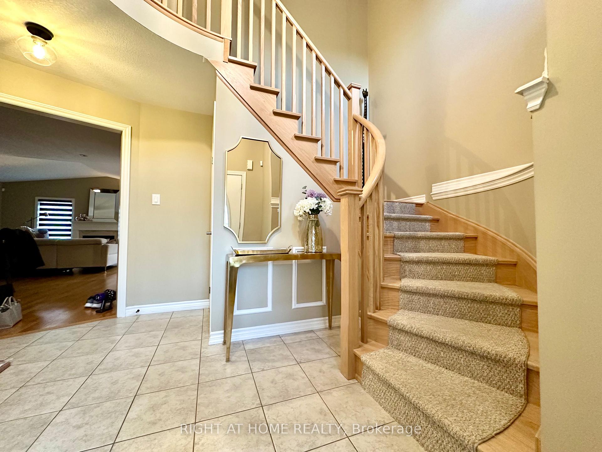 Photo 13 of 167 Brookhouse Drive, Clarington, Newcastle — HOMEH