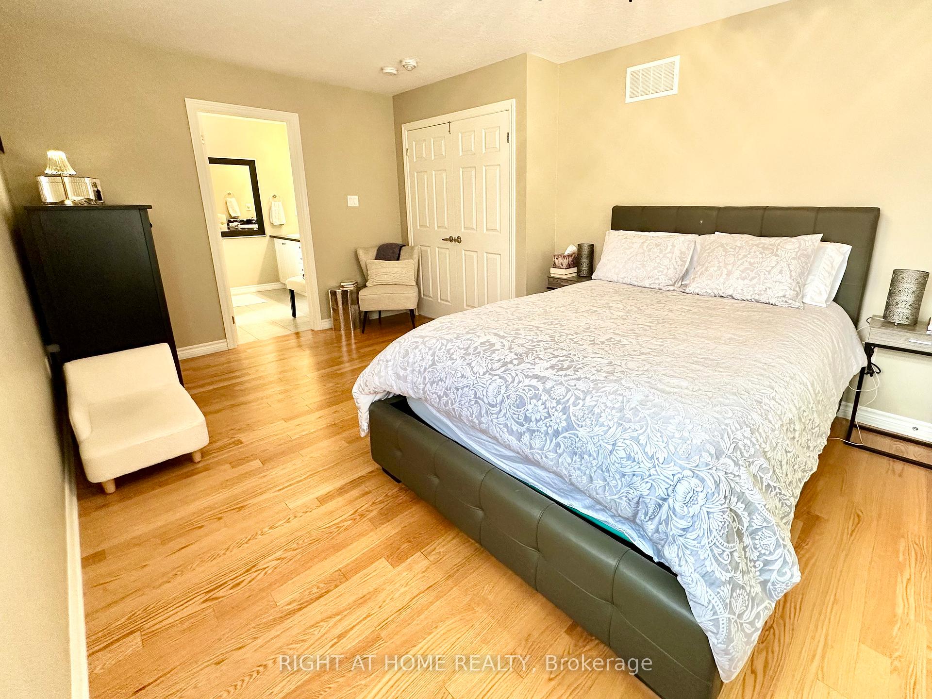 Photo 24 of 167 Brookhouse Drive, Clarington, Newcastle — HOMEH