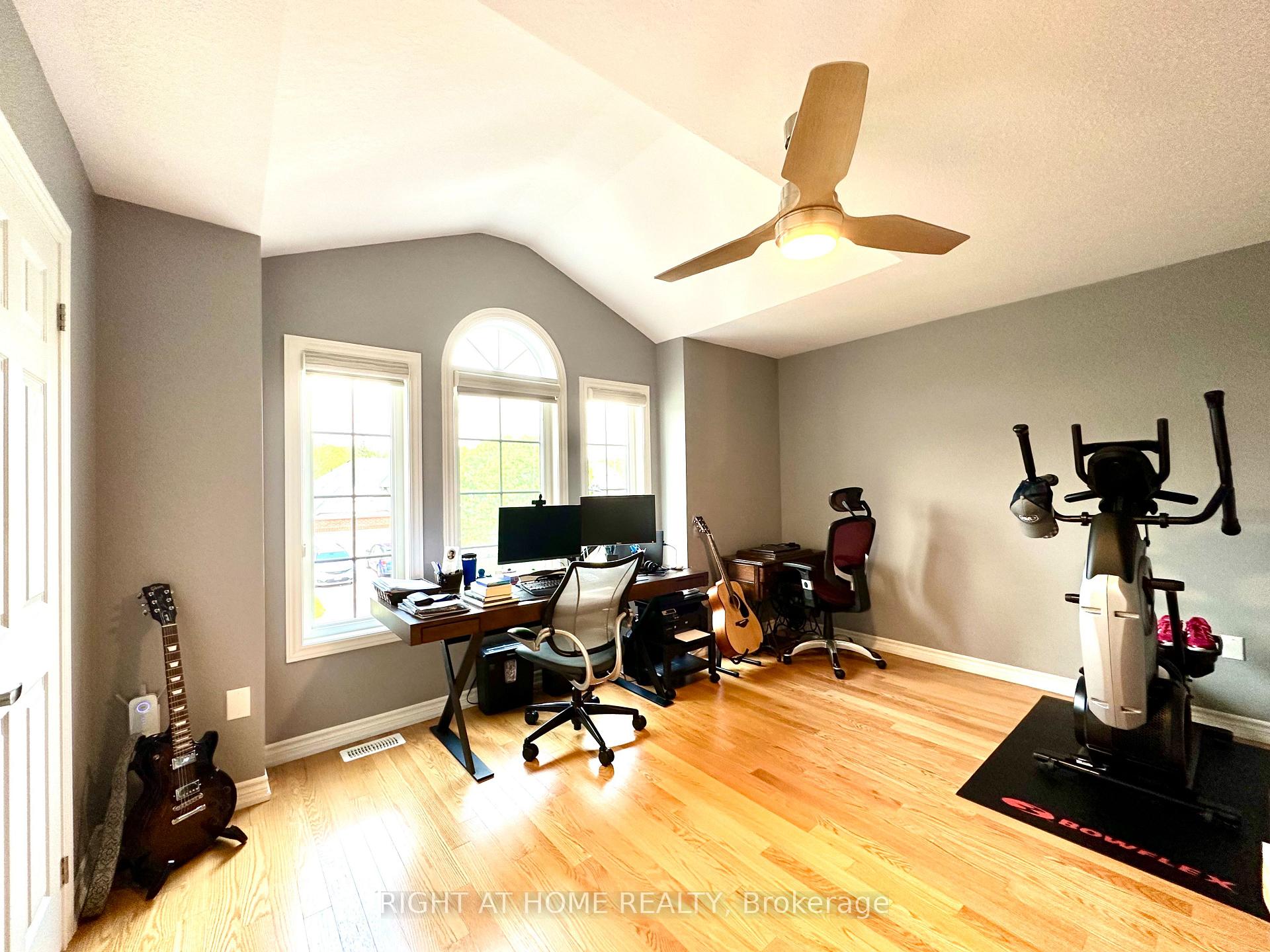 Photo 26 of 167 Brookhouse Drive, Clarington, Newcastle — HOMEH