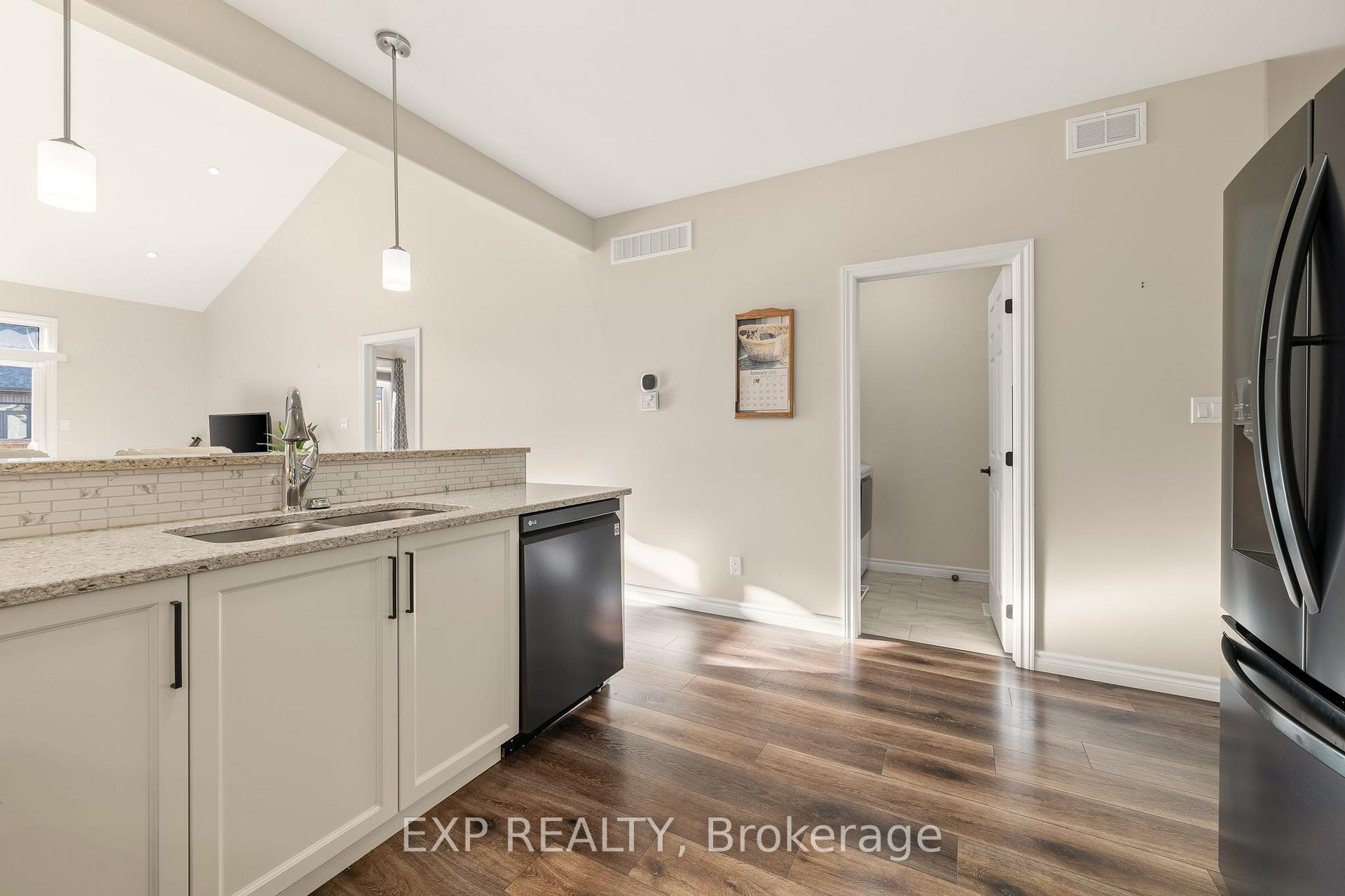Photo 9 of 68 Covington Crescent, Belleville, Thurlow Ward — HOMEH