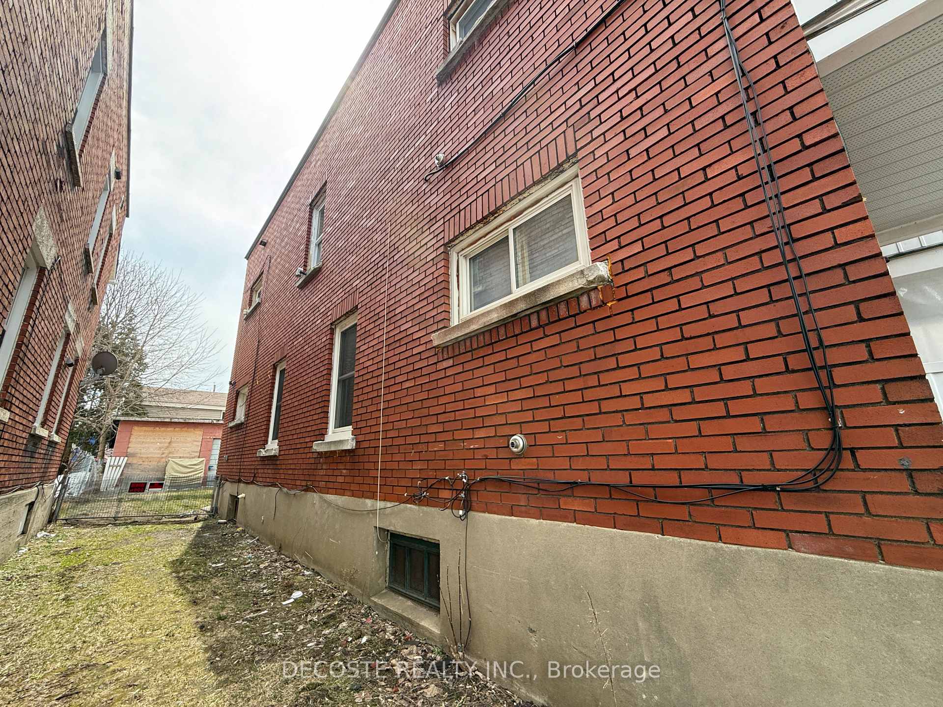Photo 4 of 707-713 First Street E, Cornwall — HOMEH